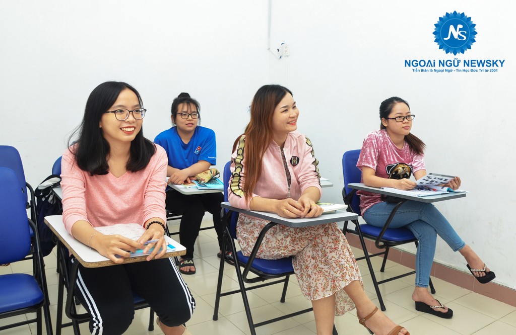 Một lớp học tiếng Anh tại NewSky Nguyễn Ảnh Thủ