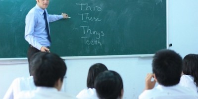 Chương trình tiếng Anh phổ thông: Thiếu giáo viên đạt chuẩn