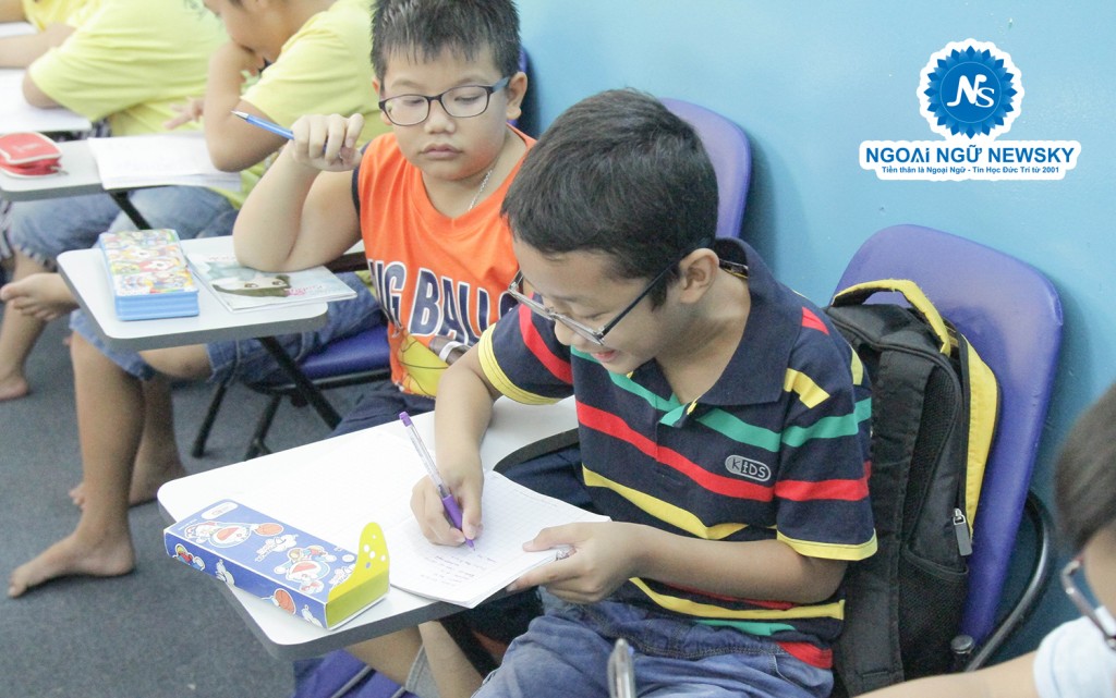 Một lớp Luyện thi Starters tại NewSky cơ sở quận Tân Bình